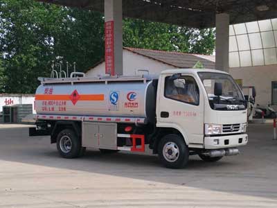 國(guó)五東風(fēng)凱普特加油車(chē)