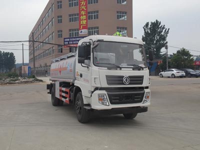 國(guó)五東風(fēng)12.5方運(yùn)油車(chē)